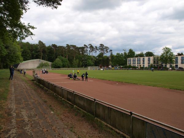 HATTA-Kurwaldstadion - Bad Lippspringe