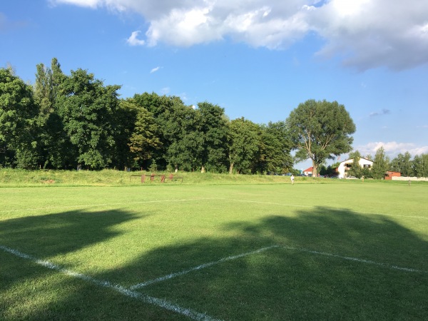 Sportyvnyy Areal Bila - Bila