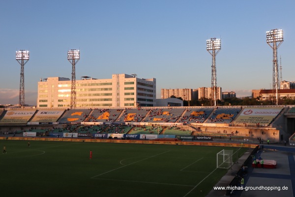 Ortalıq Stadion - Almatı (Almaty)