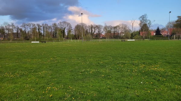 Aper Festungsstadion B-Platz - Apen