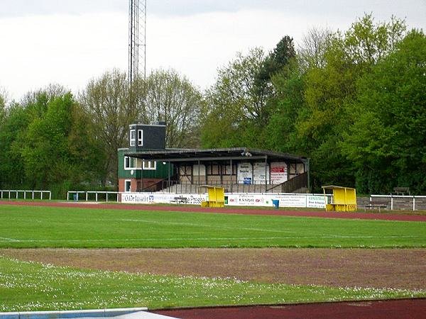 Barne-Stadion - Wunstorf