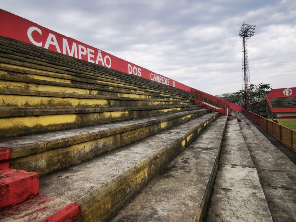 Estádio Giulite Coutinho - Mesquita, RJ