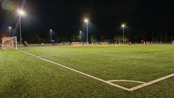 Franz Hölbl Anlage Nebenplatz - Wien