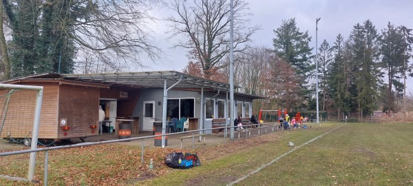 Sportplatz an der alten Schule - Beverstedt-Langenfelde