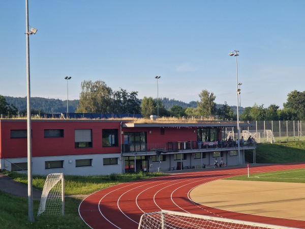 Sportanlage Bustelbach - Stein