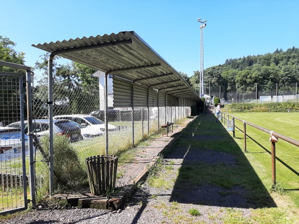 Waldstadion auf der Alm - Beckingen-Reimsbach