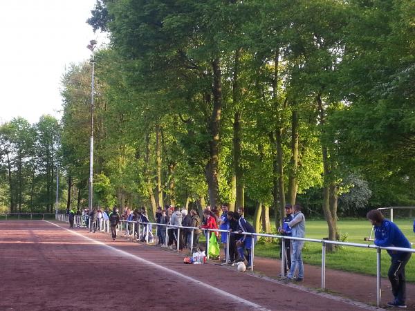 Sportpark Süd Platz 2 - Duisburg-Hüttenheim