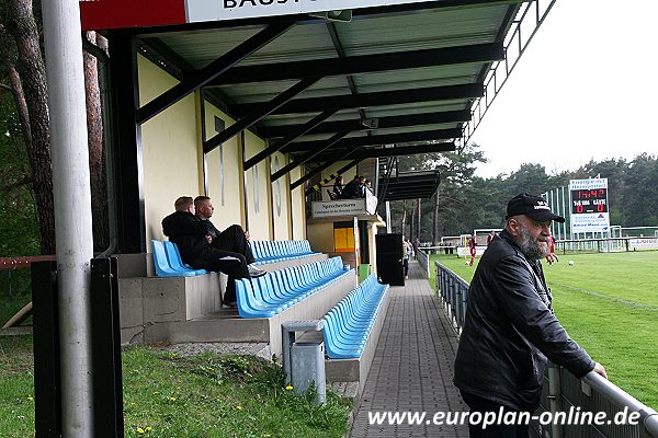 ELGORA-Stadion - Oranienburg-Sachsenhausen