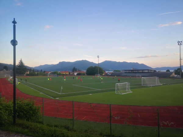 Centro Sportivo Comunale Arena Wilmer - Maccagno con Pino e Veddasca