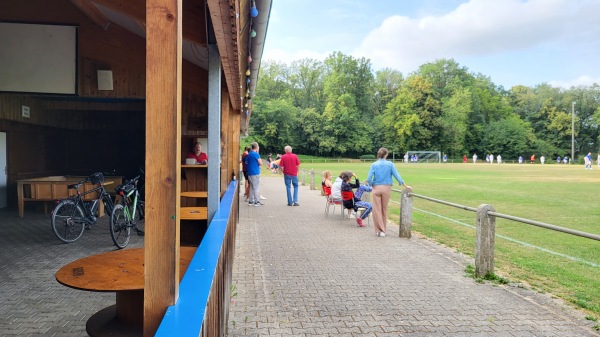 Waldstadion - Lülsfeld
