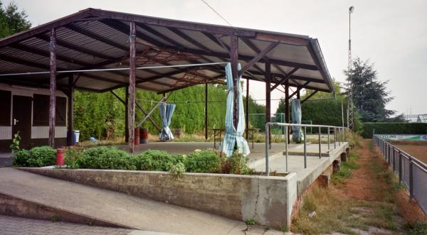 Stadion an der Schulstraße - Weingarten/Pfalz