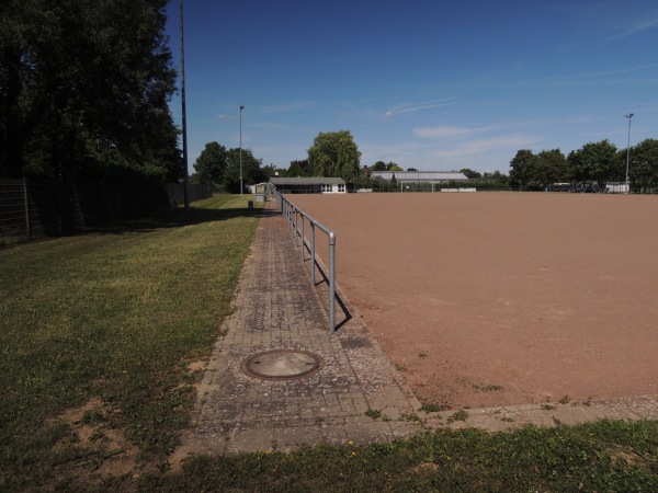 Sportplatz Launsbacher Weg - Gießen