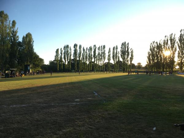 Heinzi-Möller-Stadion - Vaale