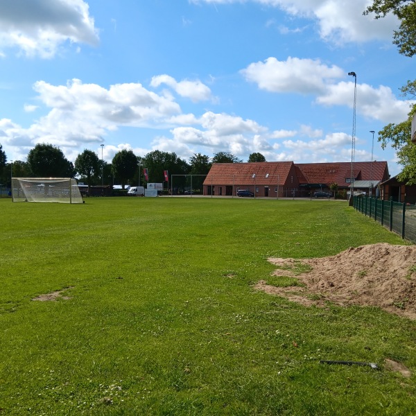 Sportanlage Esche Platz 2 - Esche