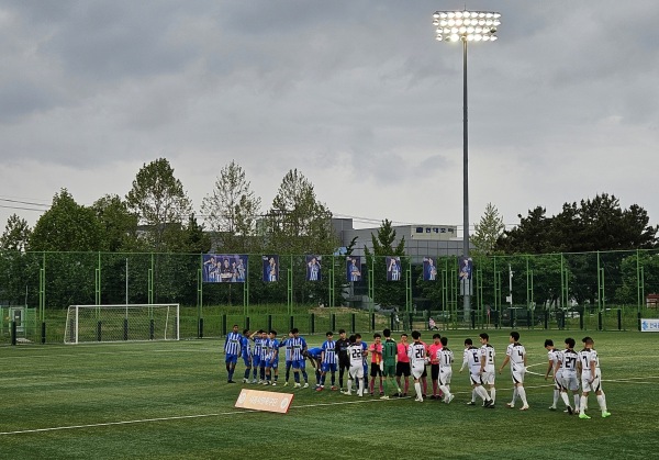 Siheung Heemang Park Stadium B - Siheung