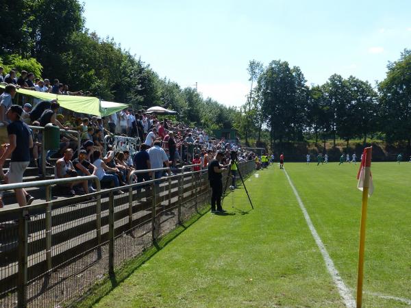 Grunewald-Kampfbahn - Duisburg-Hochfeld