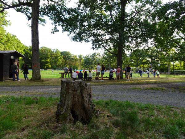 Sportplatz Zur Hoor - Gladenbach-Mornshausen