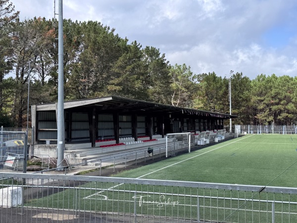 Campo de Fútbol Municipal de A Bouza - La Isla de Arosa (A Illa de Arousa), GA