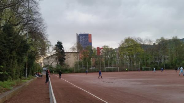 Prälat-Wolker-Anlage / Bezirkssportanlage Mitte - Köln-Ehrenfeld