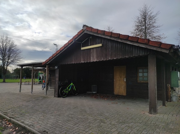 Sportanlage Heisfelder Straße - Leer/Ostfriesland-Heisfelde