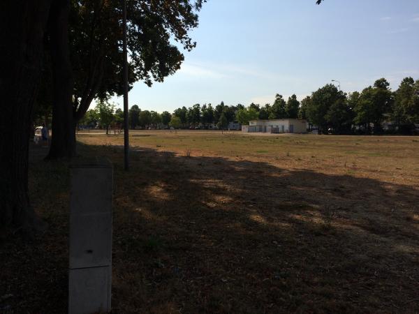 Sportplatz Am Weiher - Hochheim/Main