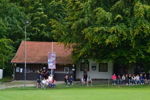 Sportplatz Auf dem Sonnenberg - Eberholzen