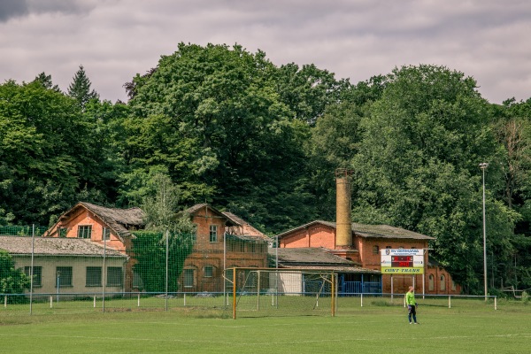 Friedrich-Ludwig-Jahn-Sportplatz - Tangerhütte