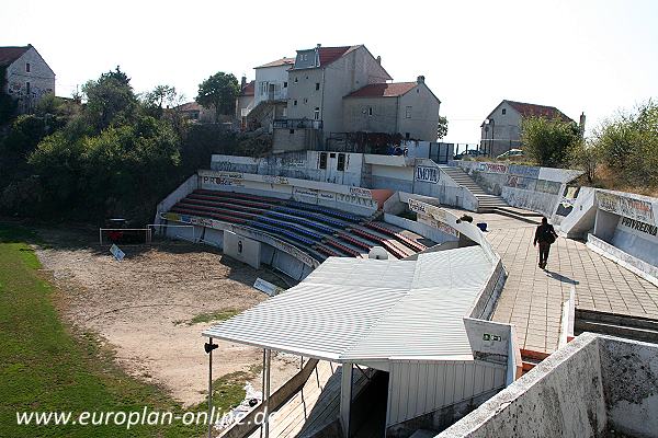 Estádio Gospin Dolac. Imotski, - Doentes por Futebol