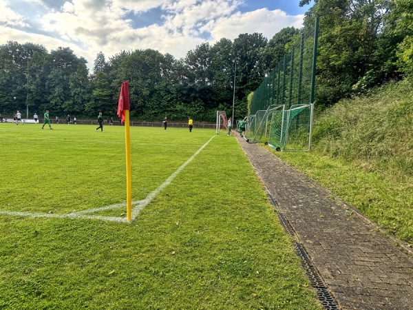 Sportplatz Tivoli - Ense-Waltringen
