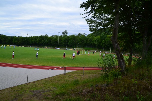 Stadion Lahrer Herrlichkeit - Bürdenbach-Bruch