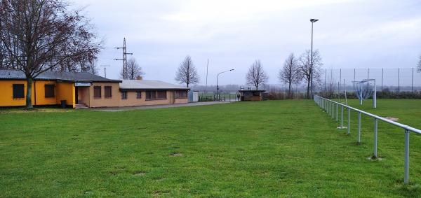 Sportplatz an der Kreisstraße - Wolfenbüttel-Adersheim