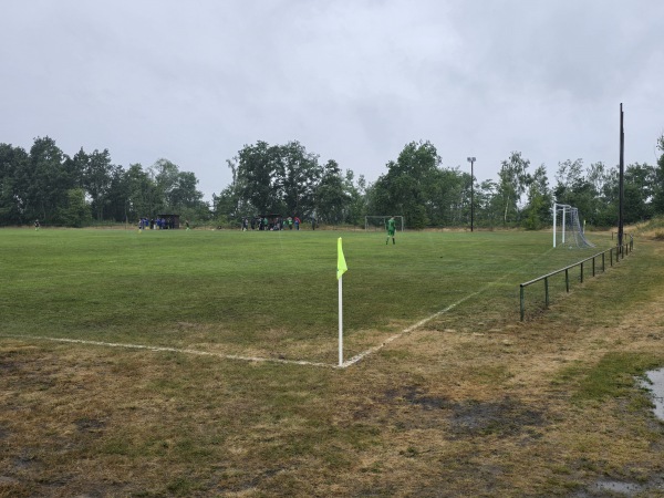 Sportplatz Stolzenhain - Röderland-Stolzenhain