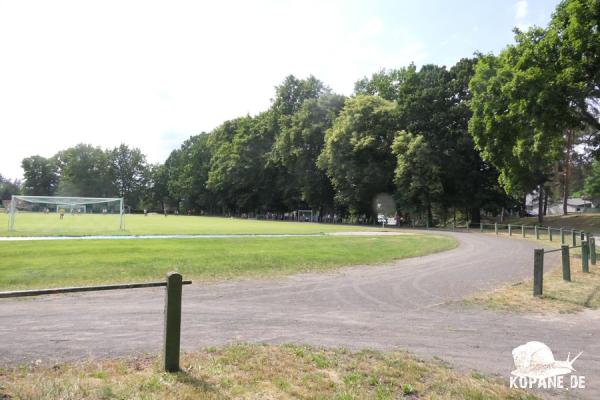 Jahnsportplatz - Döbern