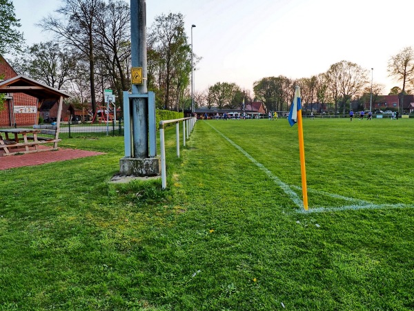Sportplatz Flögeln - Geestland-Flögeln