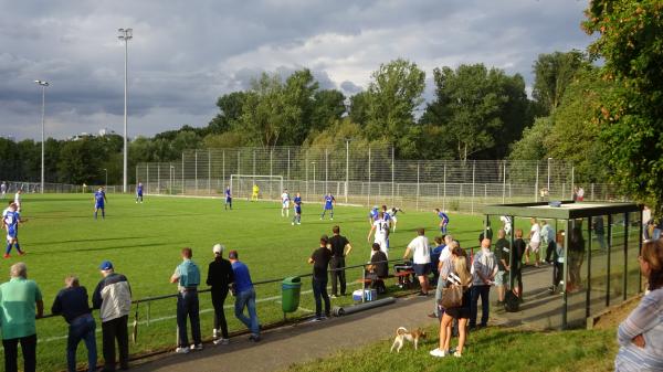 Sportzentrum Unterrieden beim Glaspalast - Sindelfingen