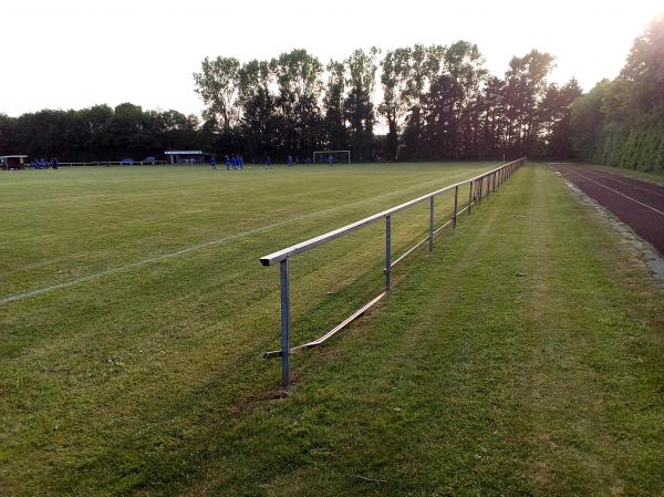 Sportanlage an der Schule - Bargstedt/Niedersachsen