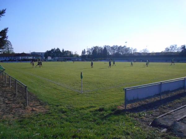 Kohlfahrtstadion - Karlsdorf-Neuthard
