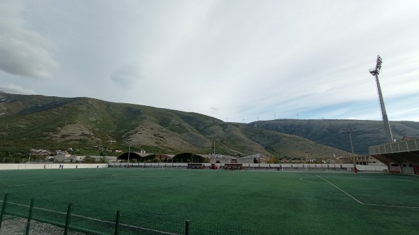Pomoćni Stadion Rođeni - Vrapčići