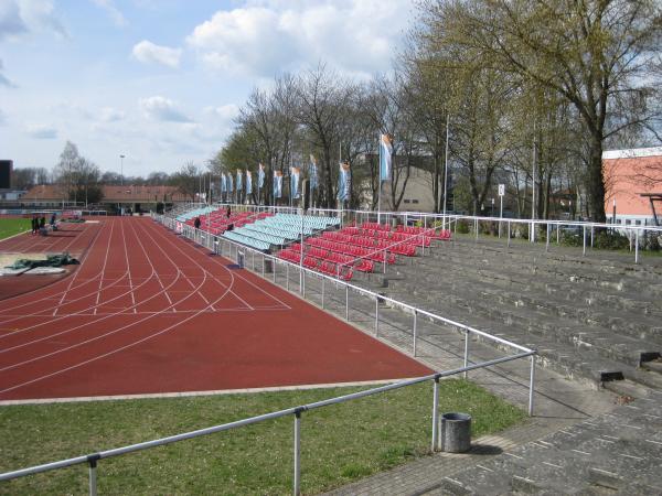 Friedrich-Ludwig-Jahn-Stadion im Jahn-Sportpark - Neubrandenburg