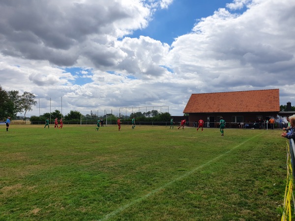 Stadion Am Kampe - Edemissen-Blumenhagen