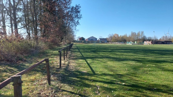 Sportanlage Bevensener Straße B-Platz - Suhlendorf