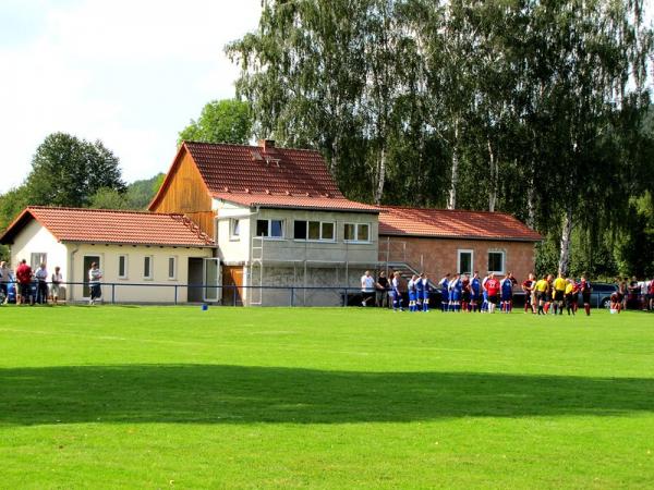 Sportplatz am Damm - Wetterzeube