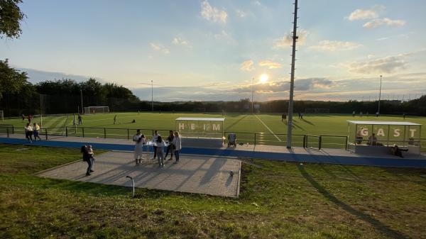 Sportplatz Hohenbruchstraße - Velbert-Neviges