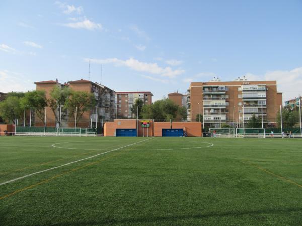 Campo de Futbol Domingo Savio - Madrid, MD