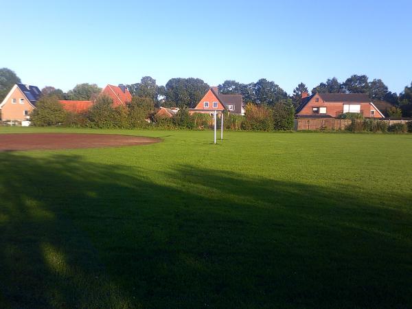 Schulsportplatz - Wrist