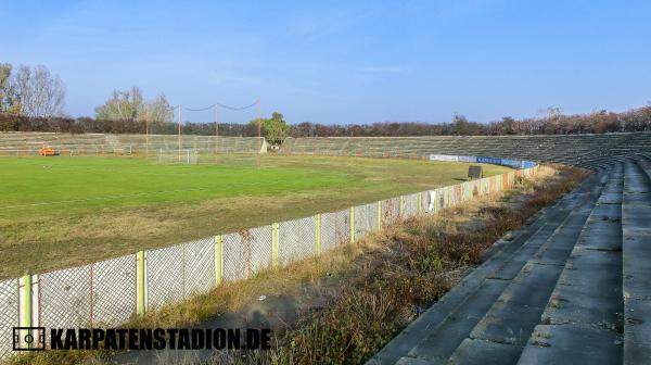 Stadionul Moldova - Roman