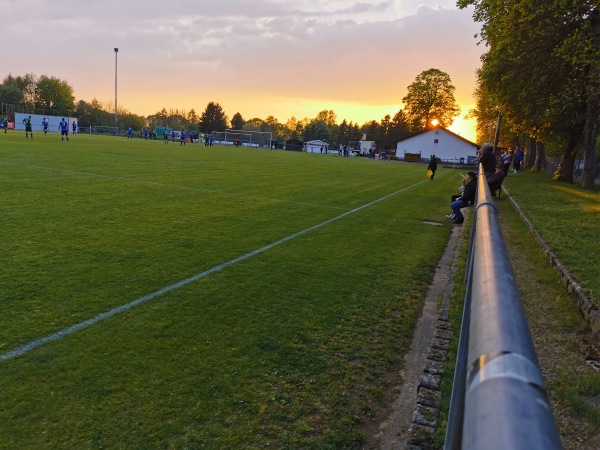 Sportpark Am Flürchen Platz 2 - Höhr-Grenzhausen