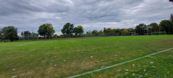 Stadion West F-Platz - Wolfsburg-Laagberg