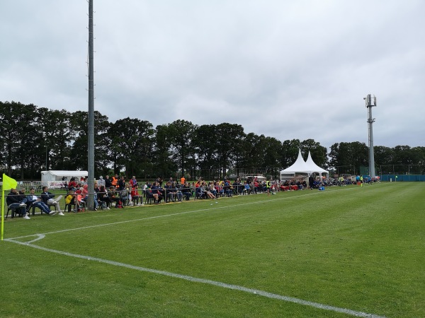 Van Caloen Stadion Terrein 2 - Jabbeke-Varsenare