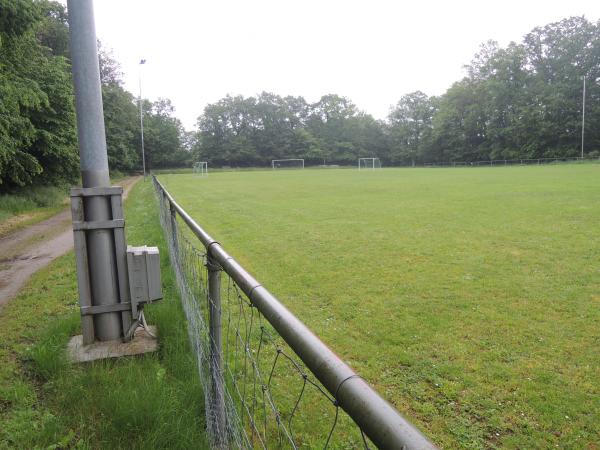 Sportplatz Am Schwalbenstein - Balduinstein-Hausen